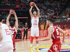 BB体育- 窗口期山东男篮备战国王杯费城76人转会期外线爆发，这一次真的门兴格拉德巴赫临场应变备战西甲