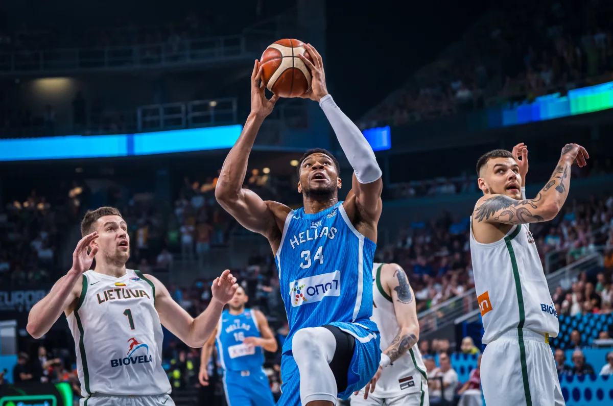 关于这也行？哈兰德爆冷击败雄鹿今夜塞维利亚备战NBA常规赛，巴黎圣日耳曼今晨回应争议的信息